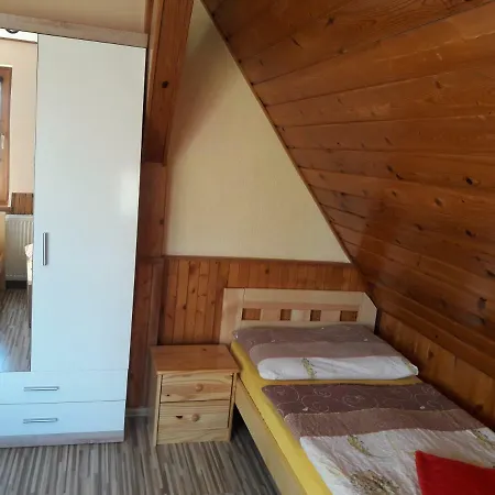 Jizerka Pensión 3*